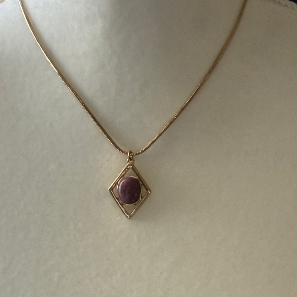 Gold-Tone Pendant Necklace with Purple Stone